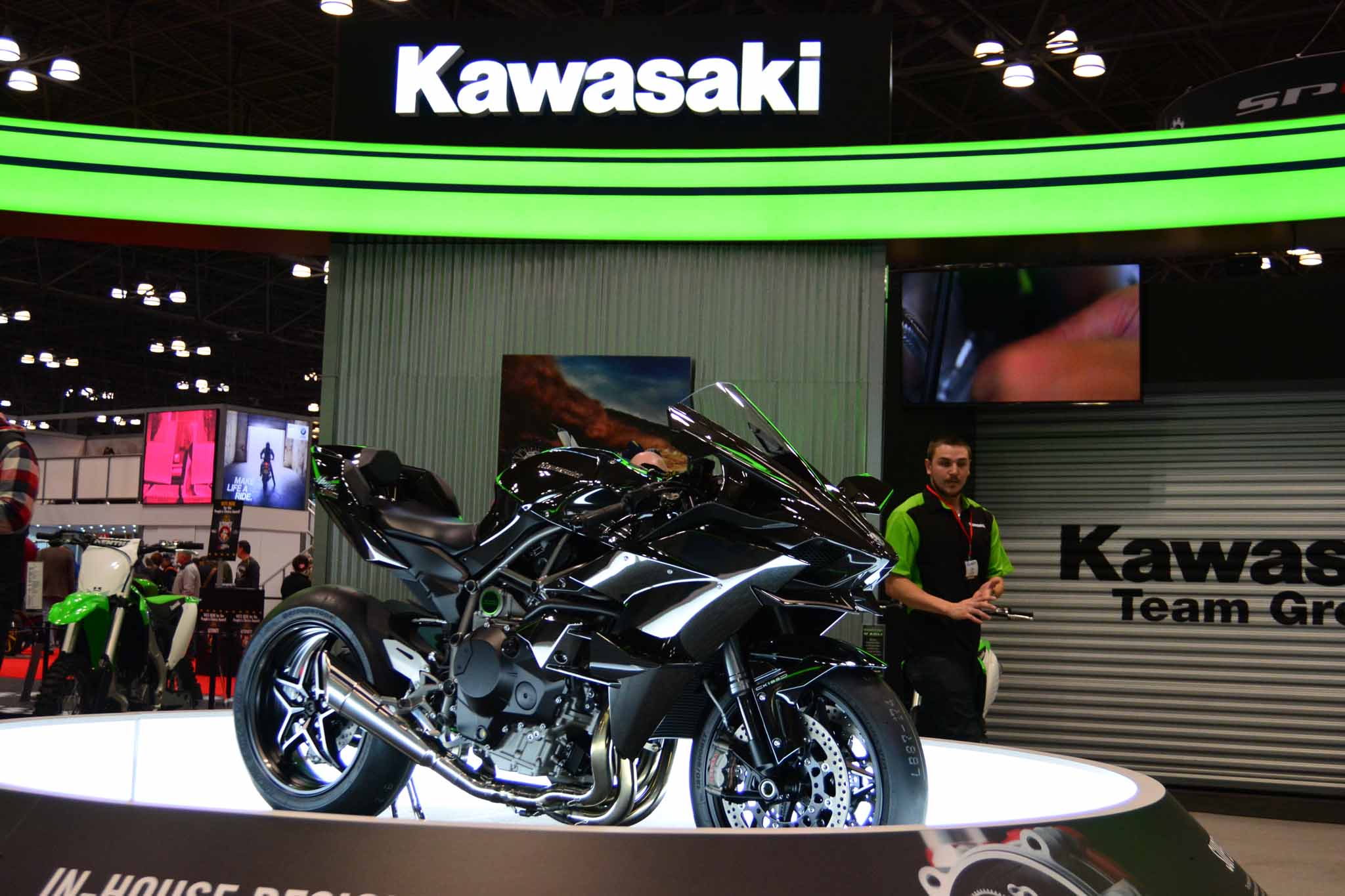 2015 Progressive International Motorcycle Show New York Adrenaline