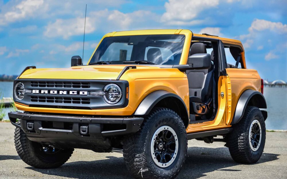 First look at the 2021 2 door cyber orange Ford Bronco Sport